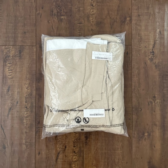 NASTY GAL • SET - Picture 3 of 5